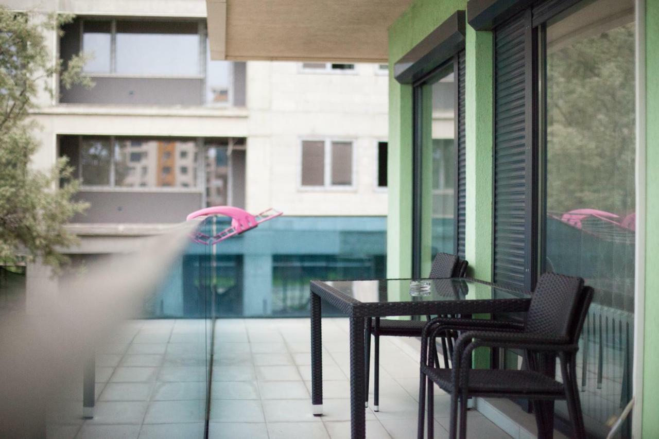 C&Y Zev Apartments Mamaia Exteriör bild